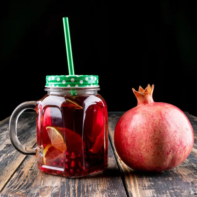 Pomegranate Iced Tea